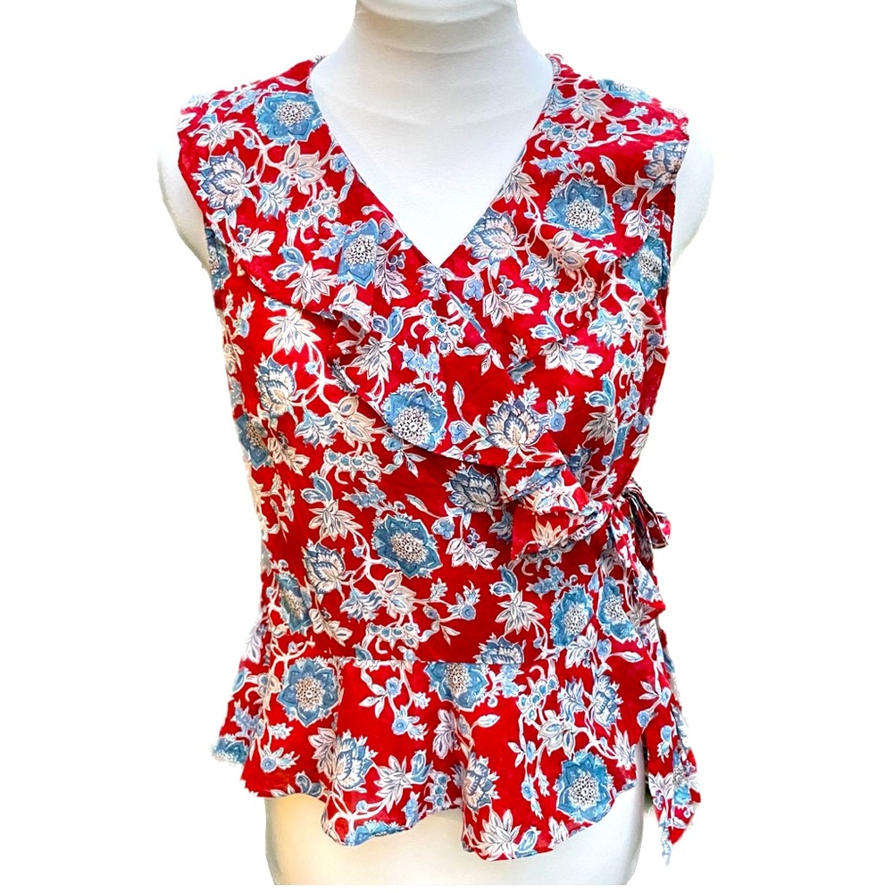 American Living Red Floral Wrap Top Size Small